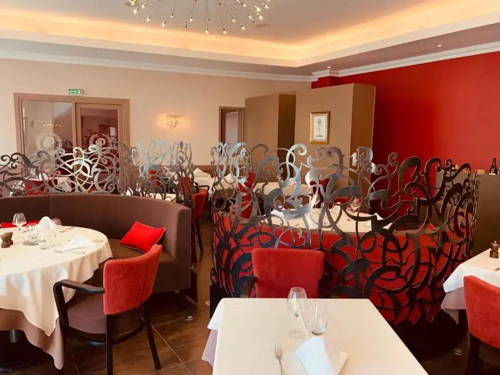 Logis Hôtel Restaurant de la Paix