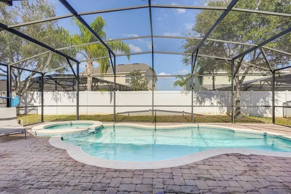 Play, Soak & Explore! Group Getaway Near Disney