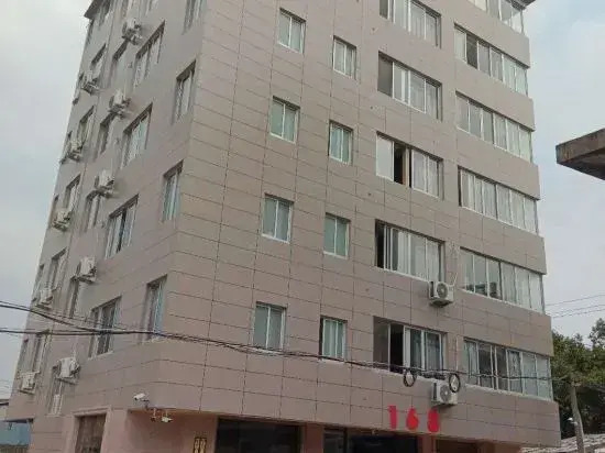 Yueqing 168 Hotel
