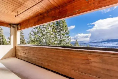 Bigwood Condos By Grand Mammoth