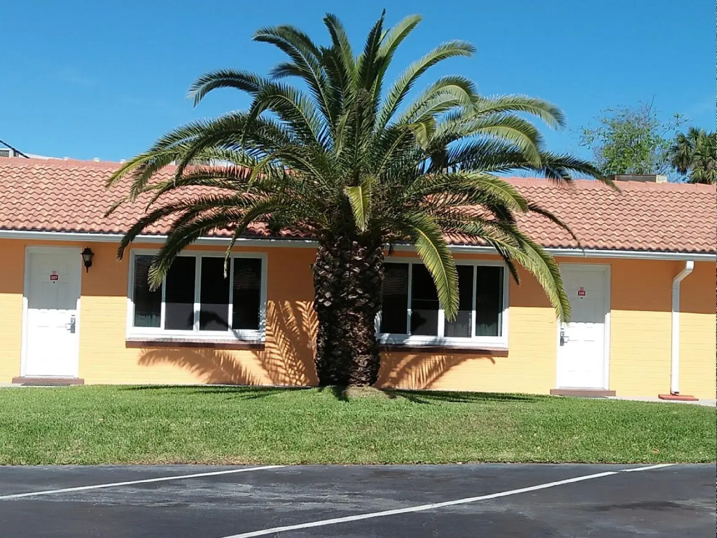 Super Inn By Oyo Daytona Beach Near Airport