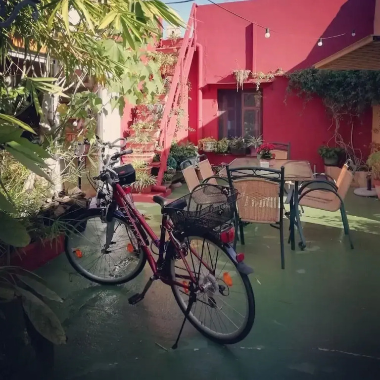 Casa Antiquary - Albergue Turístico