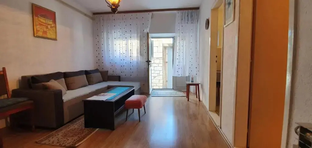 4 An apartment for 3 in the center
