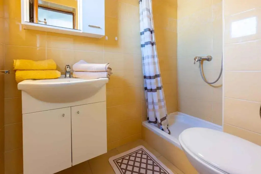 Apartment in Crikvenica 42251