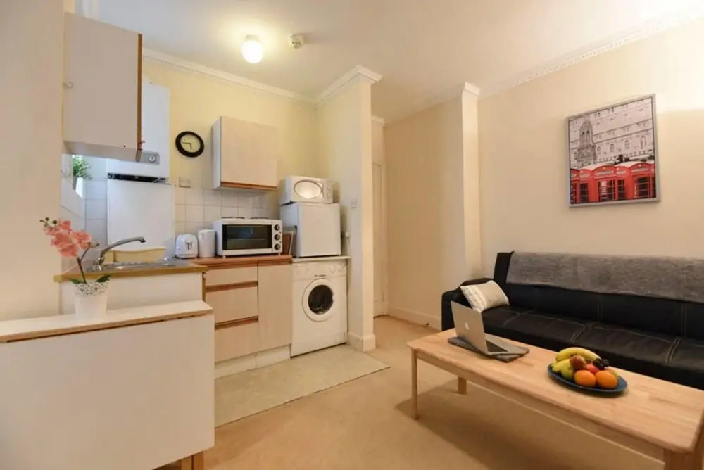 Cute and Functional Studio Flat in Paddington