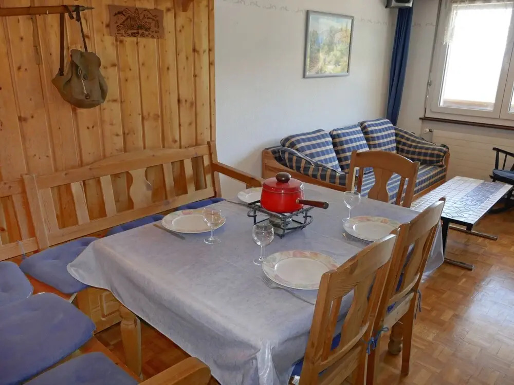 Apartment Valaisia 44b by Interhome