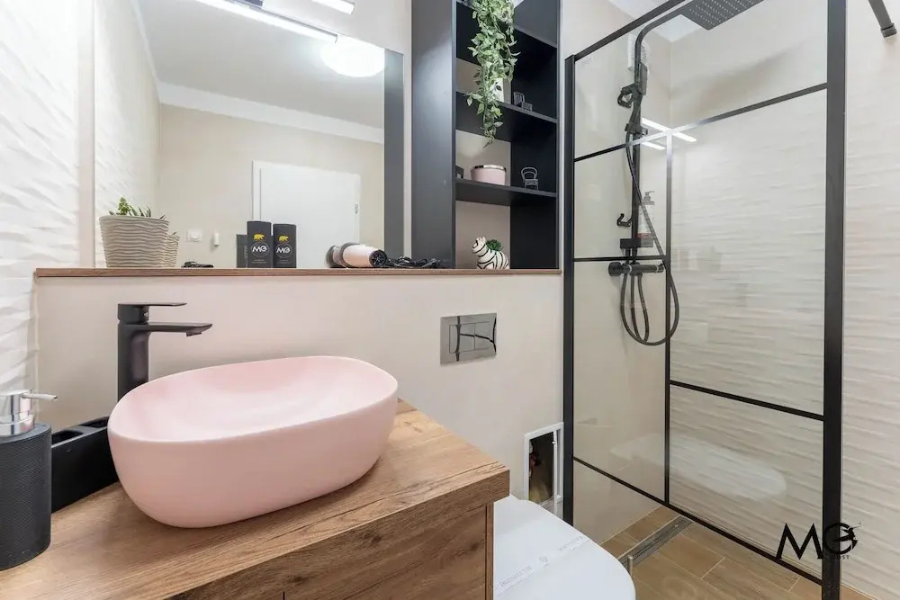 MoHost Noblesse - Urban Style & Comfort