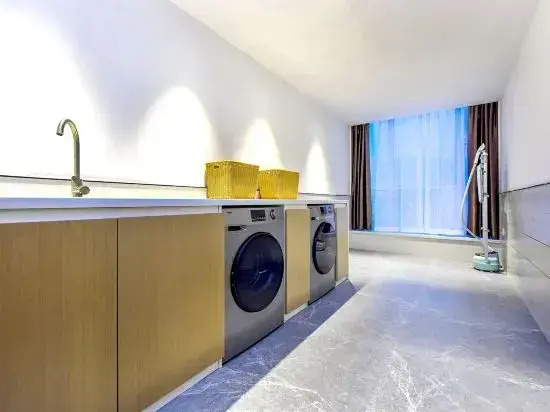 City Comfort Inn Hotel (Chongqing technology and business university)