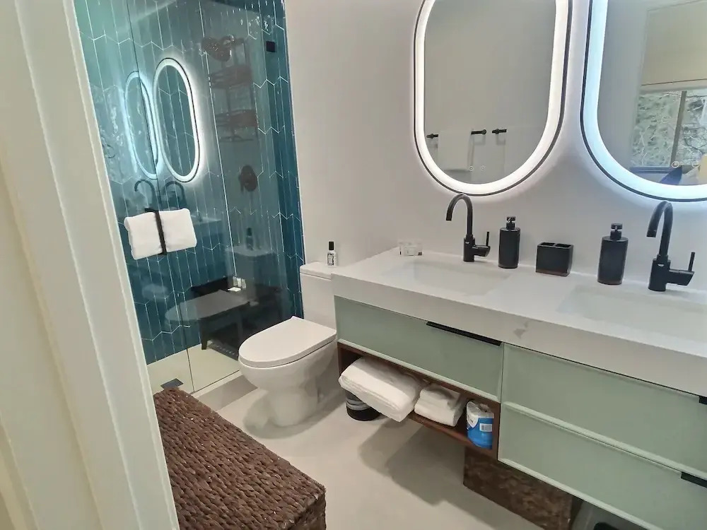 Modern Majesty At Monitor #5 2 Bedroom Townhouse