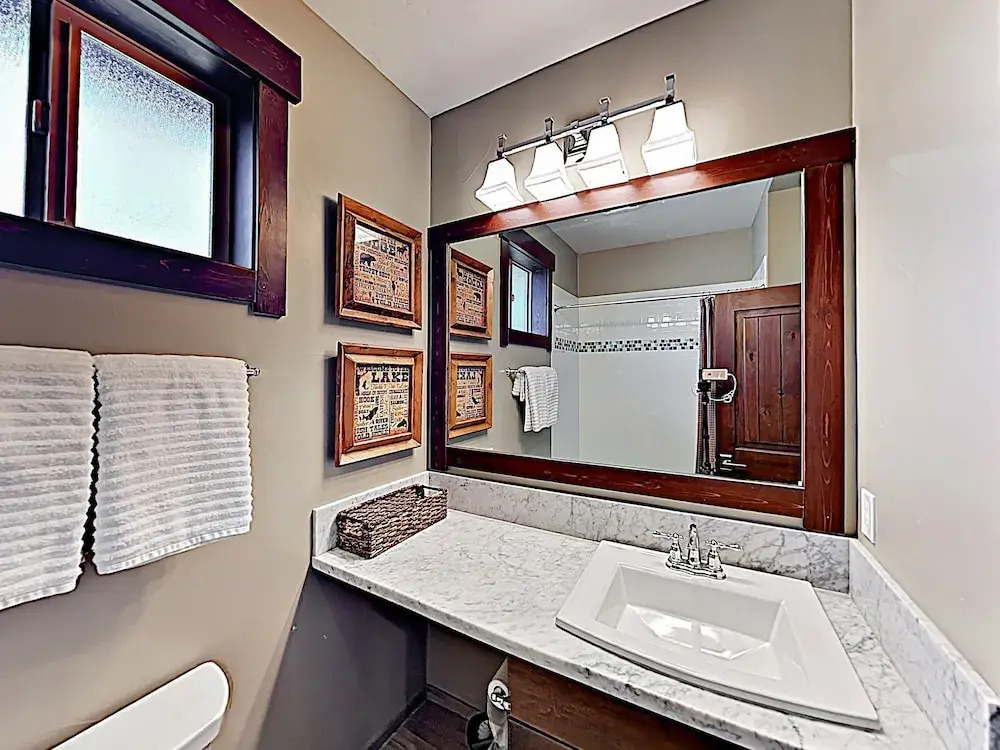 11595 #4 Truckee - 3 Br Condo