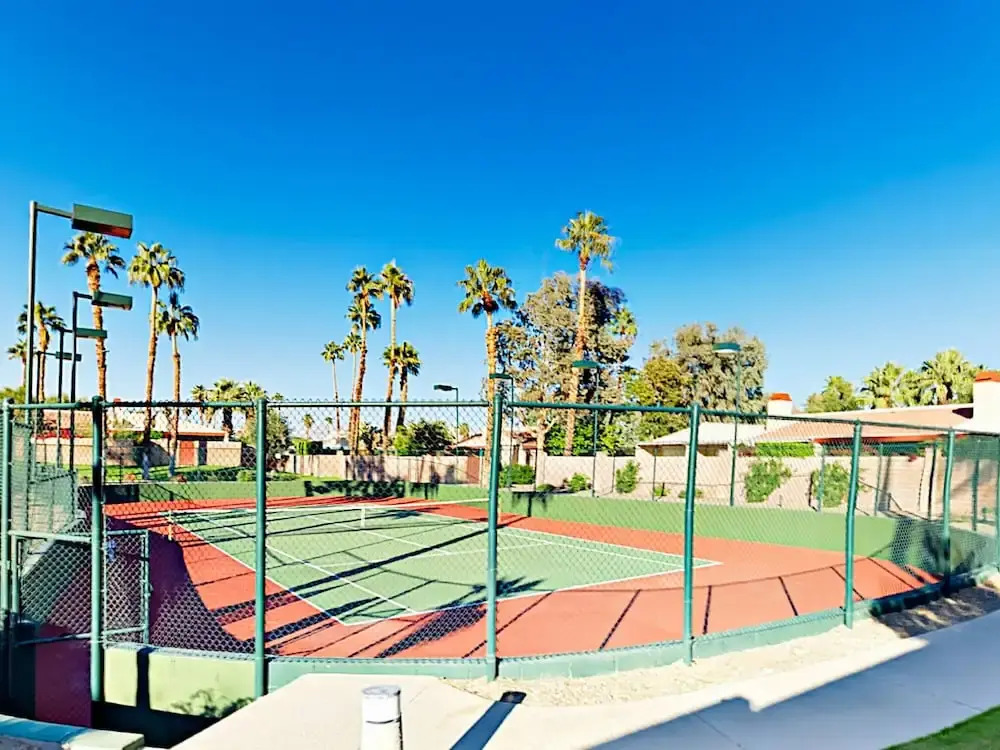 N De Anza - 2 Br Townhouse