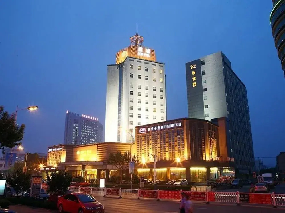 Yucheng Hotel