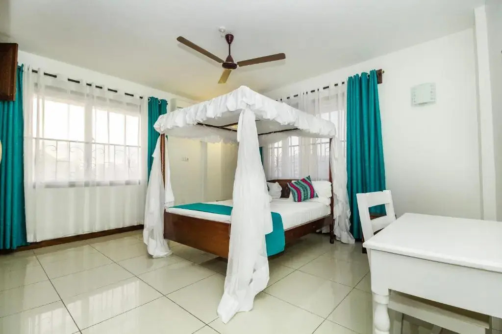 3 bedroom beach front apartment by Vee Homes Kenya