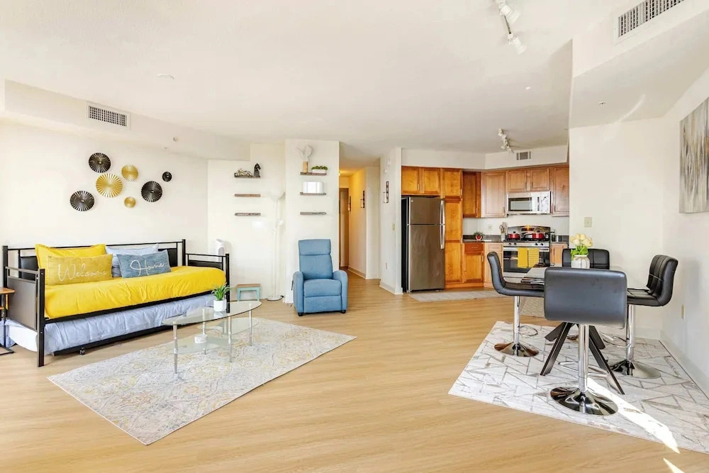 Downtown Silver Spring 2BR Skyline Balcony Suite Walkable to DC Metro Luxepad