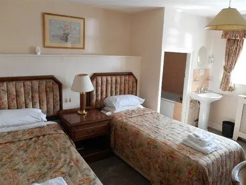 Unicorn Inn