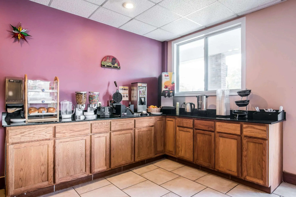 Rodeway Inn Bellows Falls