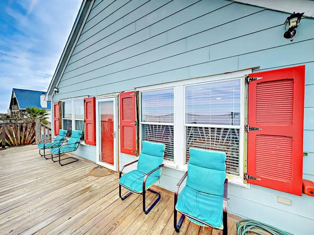 Galveston Sportsman Road Beach House by RedAwning