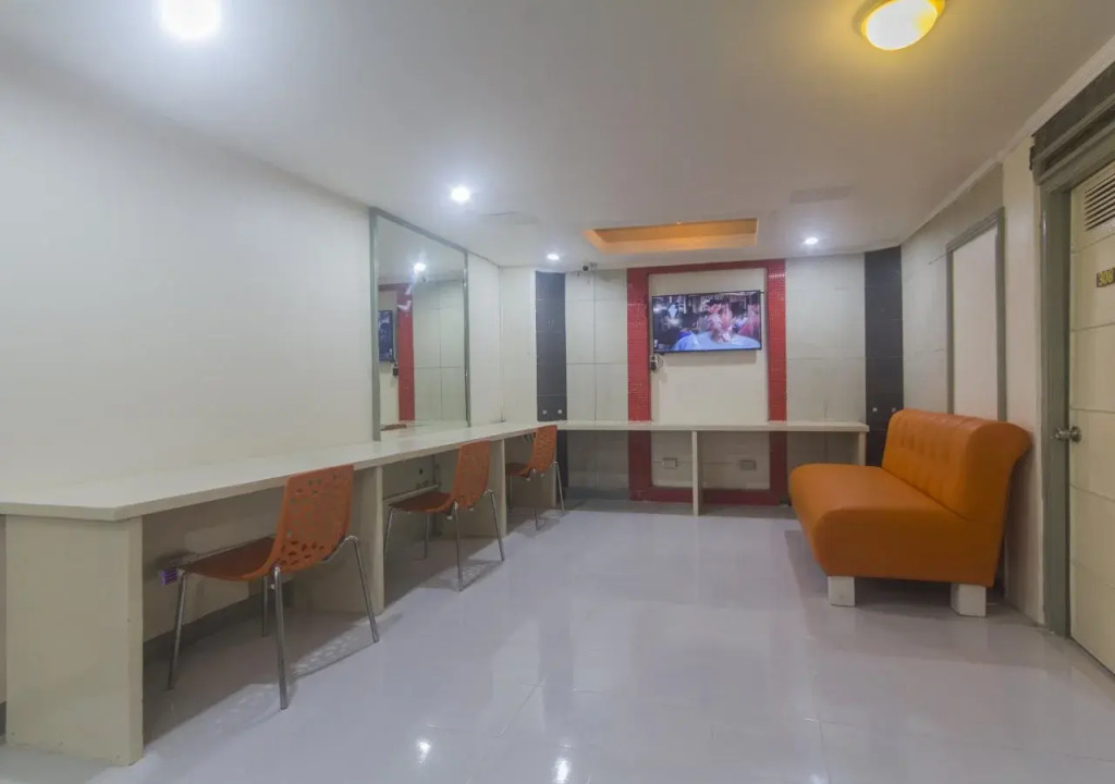 USDA Dormitory-Hotel