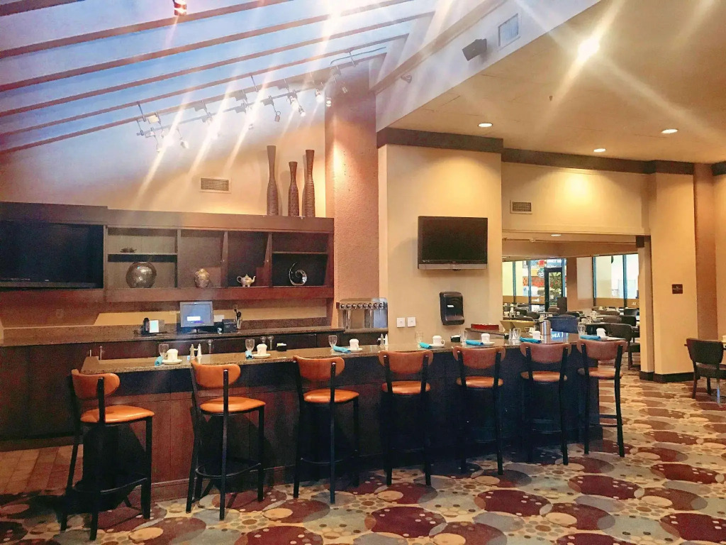 DoubleTree by Hilton St Paul Downtown