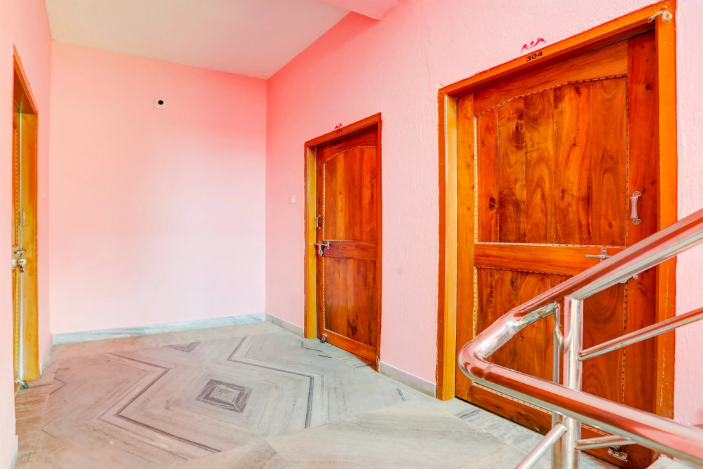 Hotel O SILVER NEST GUEST HOUSE