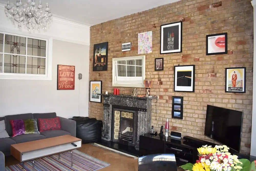 2 Bedroom Flat Next To Hove Seafront