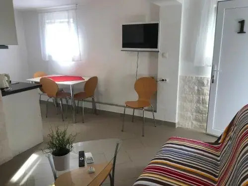 Dalmatia Apartments