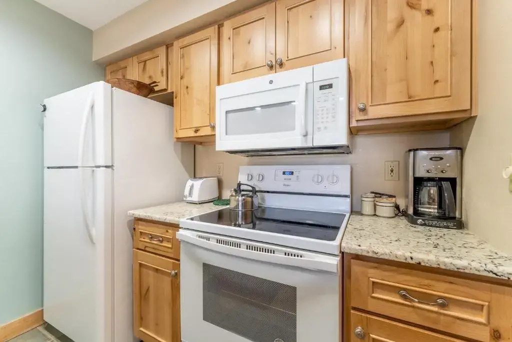 Plaza #1404 by Summit County Mountain Retreats