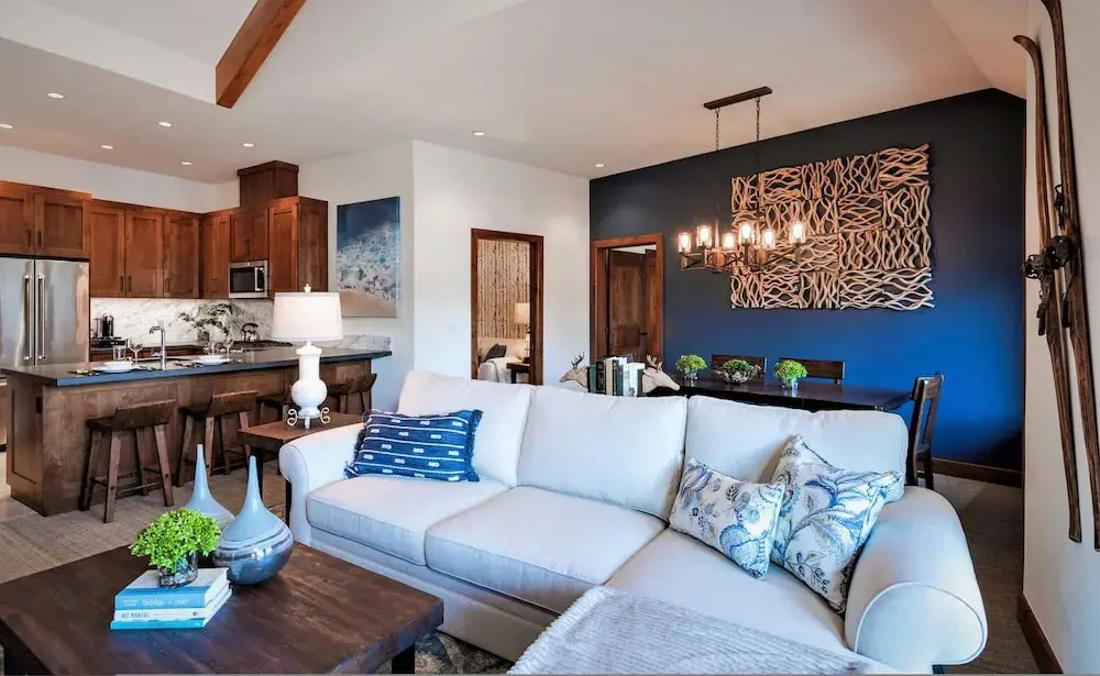 Luxury Two Bedroom Residence steps from Heavenly Village condo