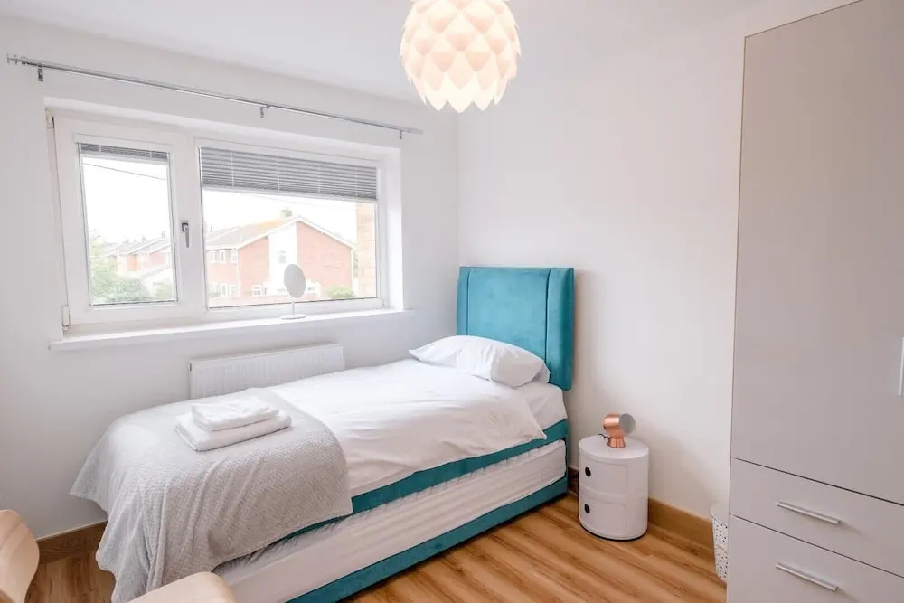 4 Sea View Walk, Pakefield