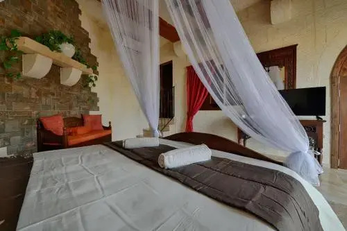 Ta Tumasa Farmhouse