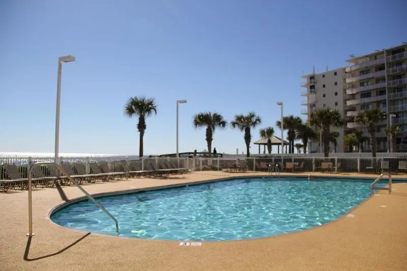 Tradewinds 1207