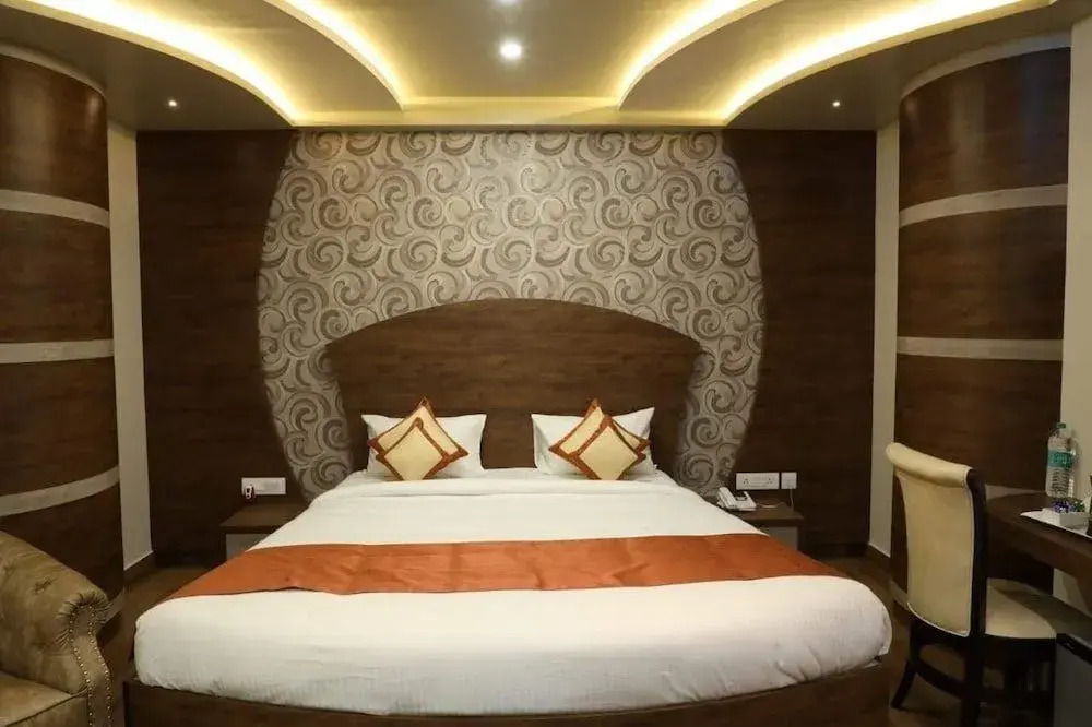 Aaccord Suites Inn