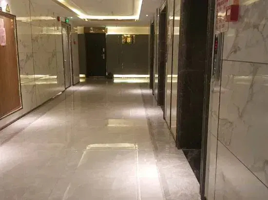 Apple Leisure Apartment (Linyi Lunanxin International Shop)