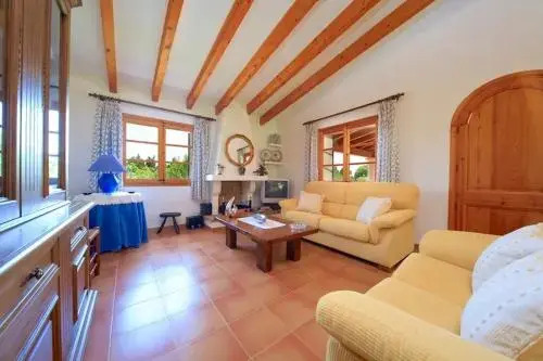 Catalunya Casas Charming villa with pool walking distance to beach