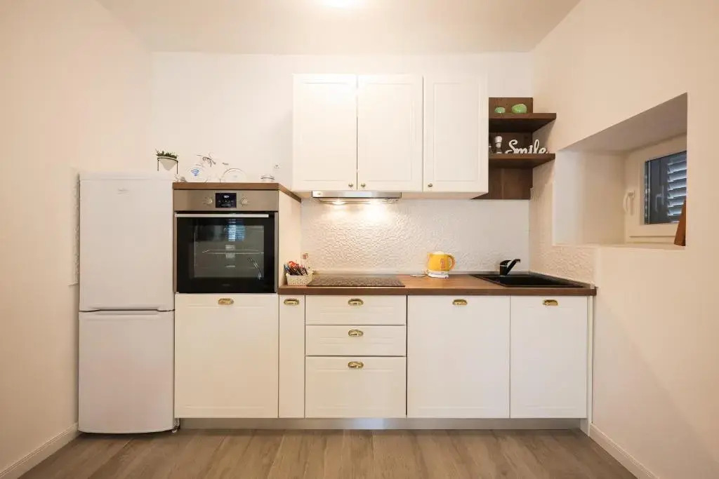 Pavles Apartment