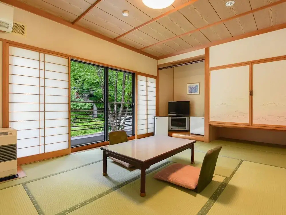 Suzuranso