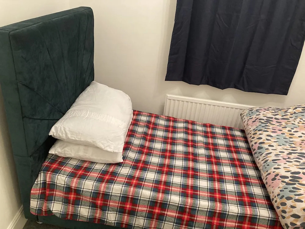 Lovely 2 Bed House Apartment in Boston Towncentre