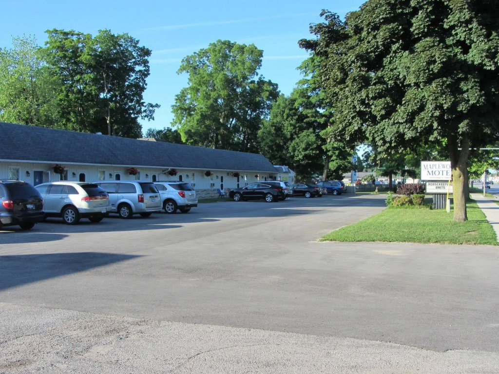 The Maplewood Motel