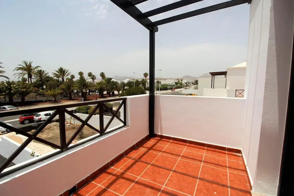 House with 3 Bedrooms in Tías, with Terrace And Wifi