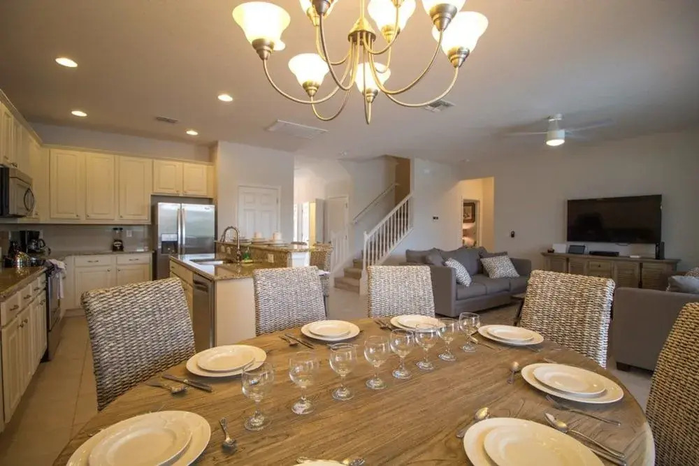 Golden Palms Vacation Resort 2582