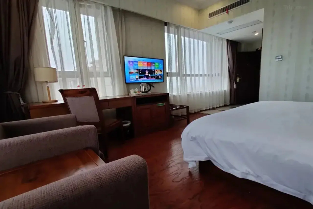 Vienna Classic Hotel (Shanghai Tinglin)