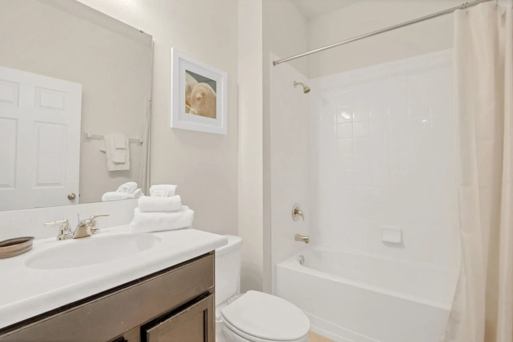 1210YC Luxury 6 bedroom 5 bathroom with Spa, Davenport, US