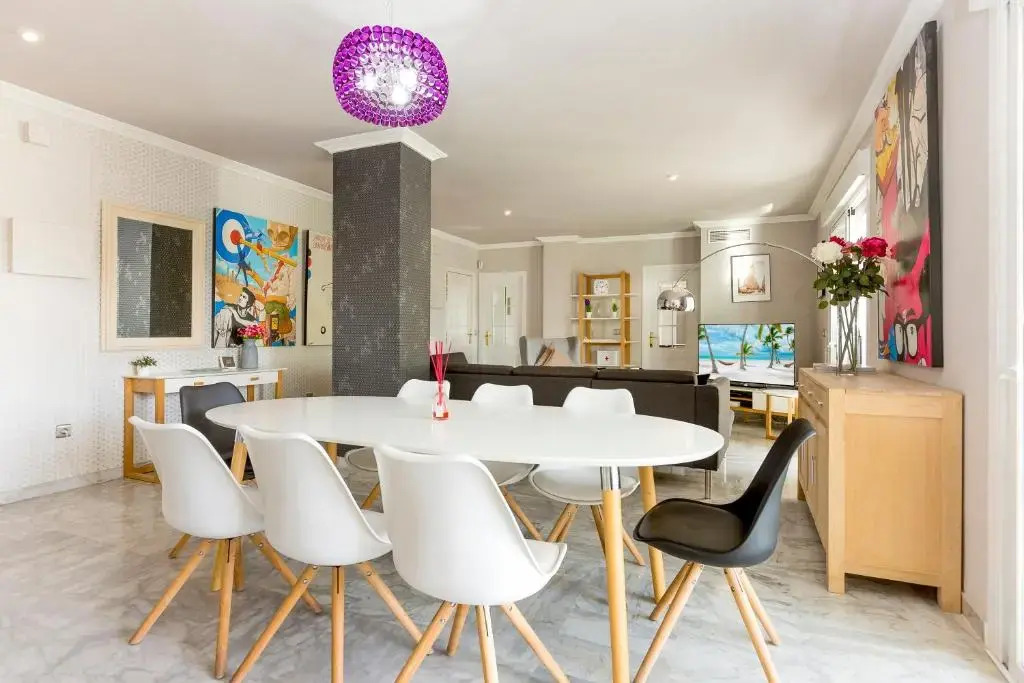 4 Bedroom apartment in Puerto Banus 150 meters from the beach