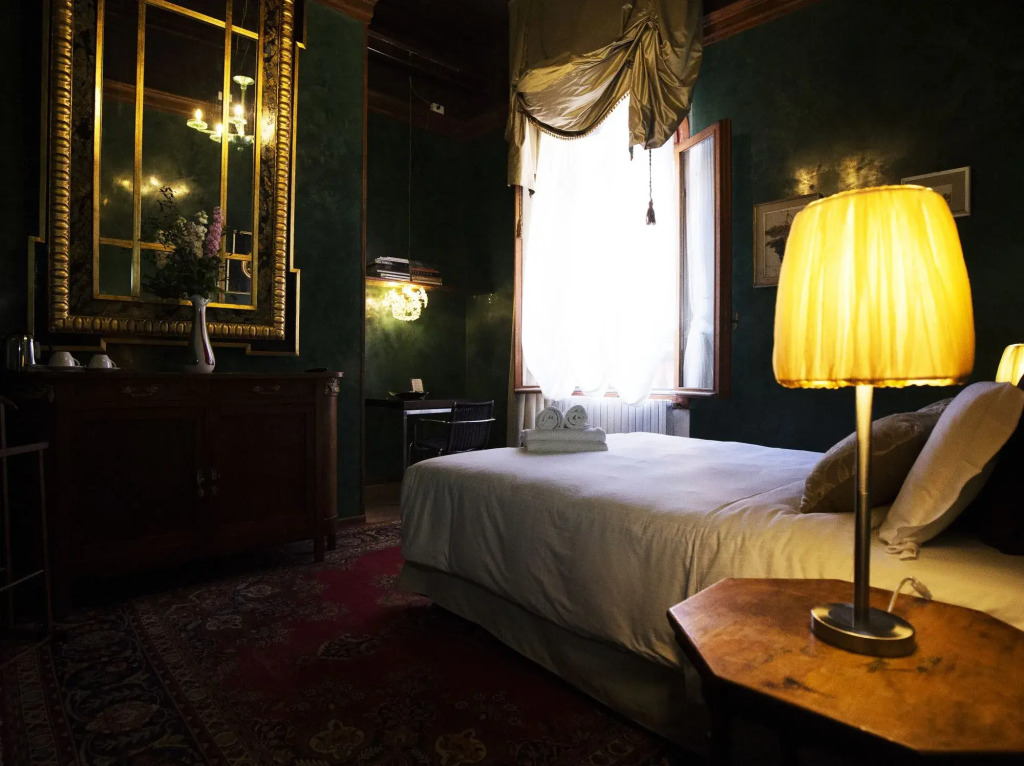 Avogaria 5 Rooms