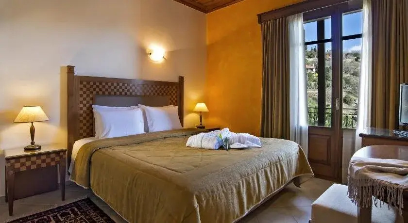 Alpen House Hotel & Suites