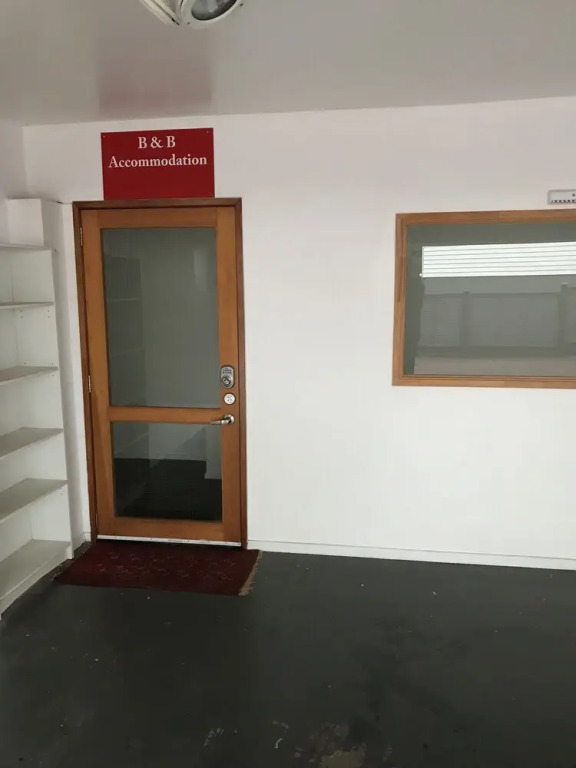 2 BR appartment on Park Hill