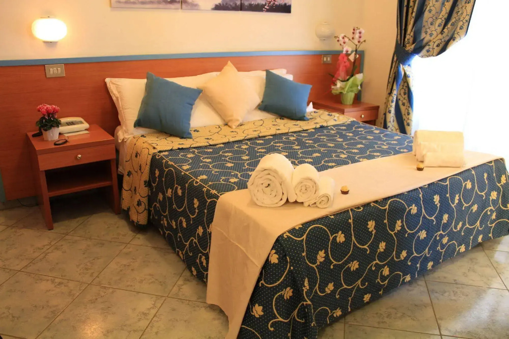 Hotel Paradise
