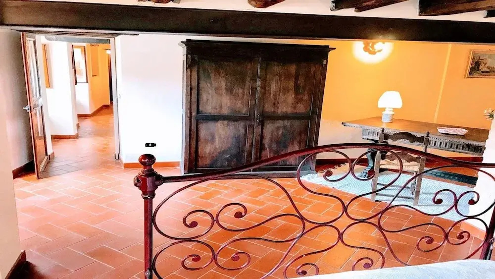 Spoleto Contessa Media, Central Spoleto, Sleeps 4