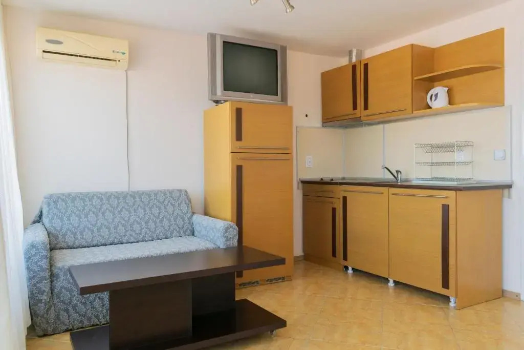 Guest House Eos