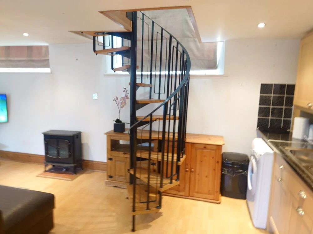 Fully Detached Cottage House Loddington Kettering
